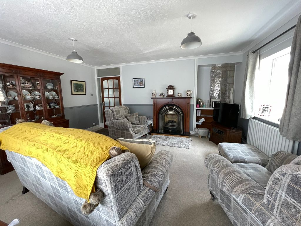 Property photo 3 of 17 Img_8505
