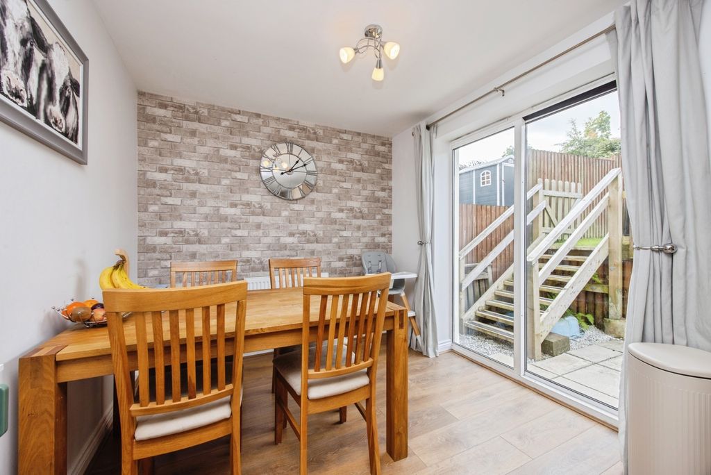 Property photo 3 of 20 Pbox-Img.Jpg