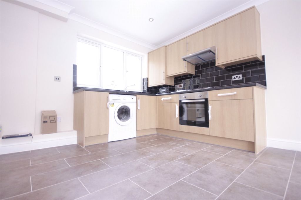 Property photo 2 of 6 Picture No. 01