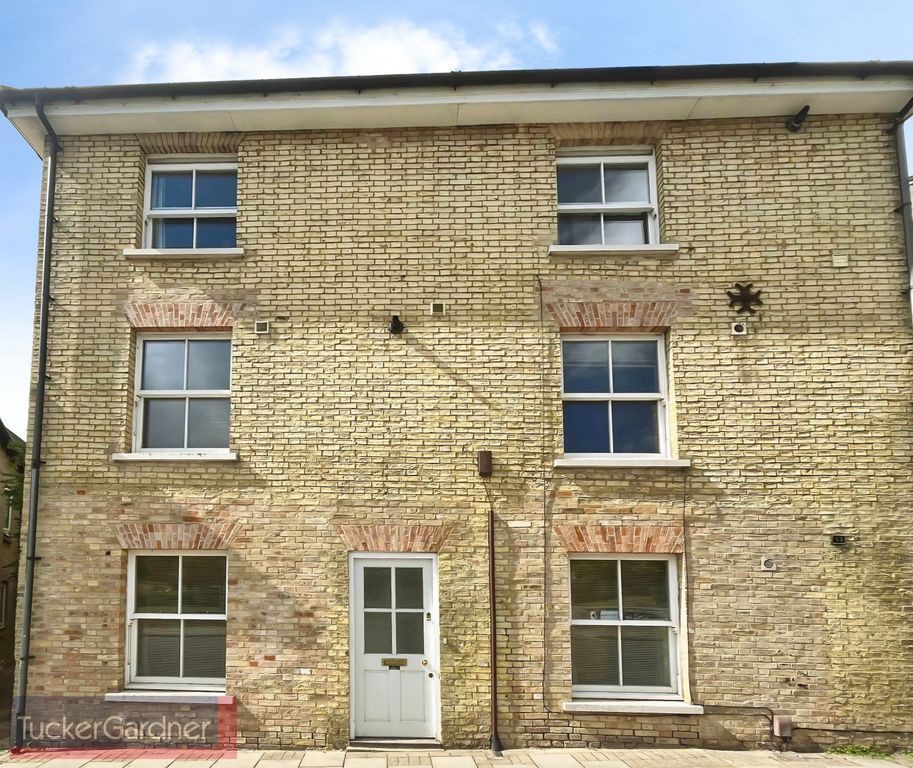Property photo 3 of 5