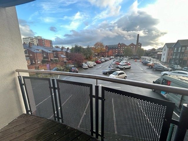 Property photo 2 of 8