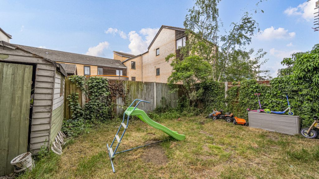 Property photo 3 of 15