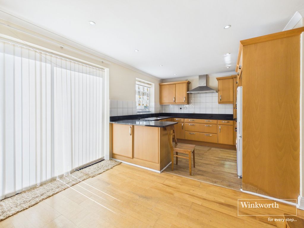 Property photo 2 of 13 Kitchen