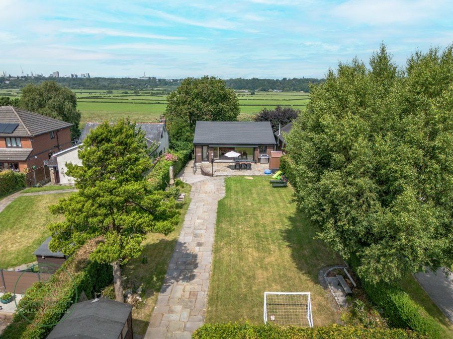 Property photo 2 of 30