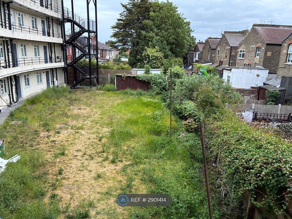 Property photo 3 of 9
