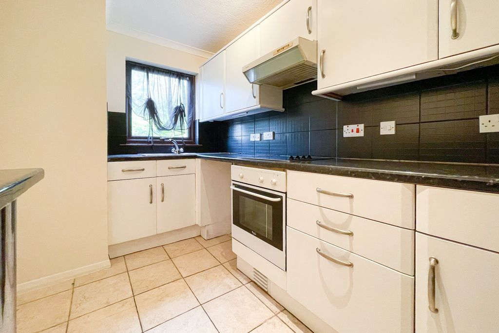 Property photo 3 of 7