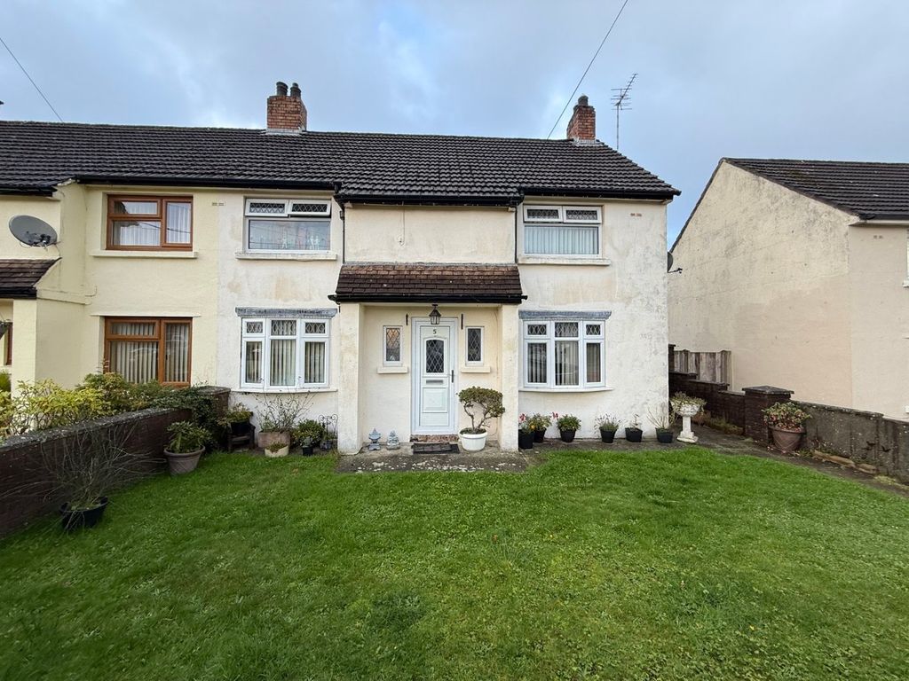 Property photo 1 of 27