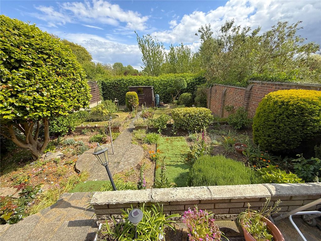 Property photo 2 of 14 Picture No. 05