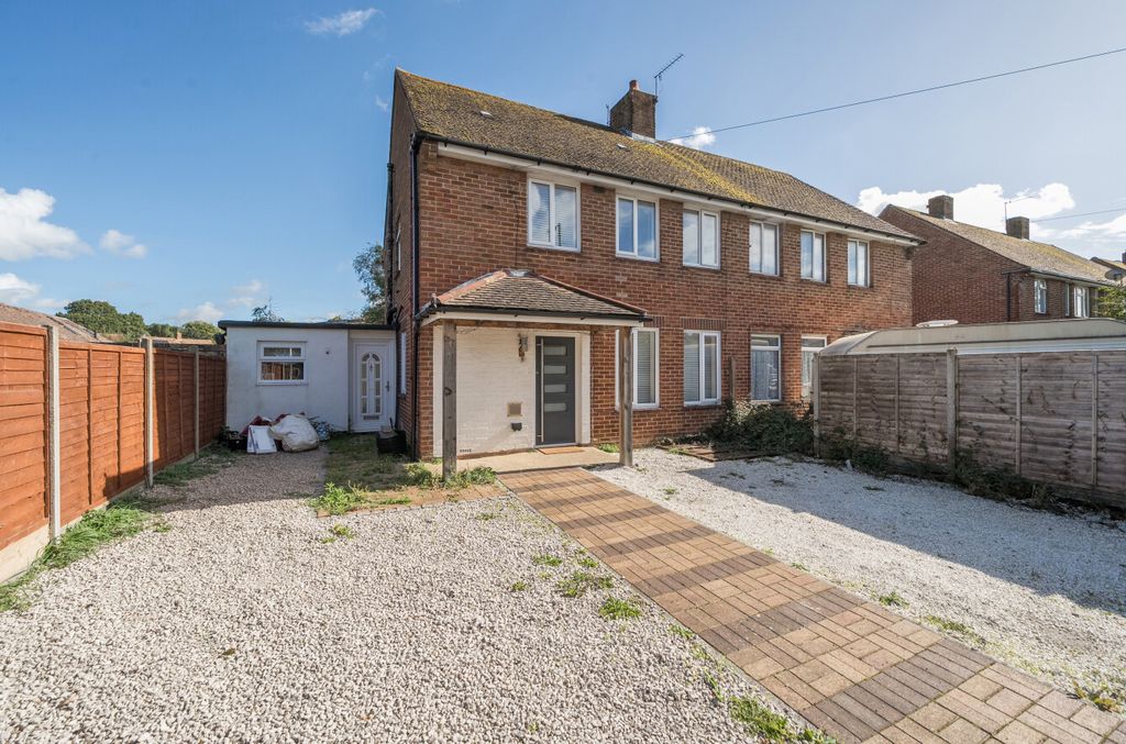 Property photo 1 of 13 1527813-7-1A0F71E...