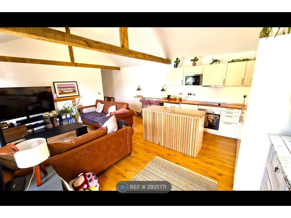 Property photo 3 of 14 Living Room With Large Kitchen