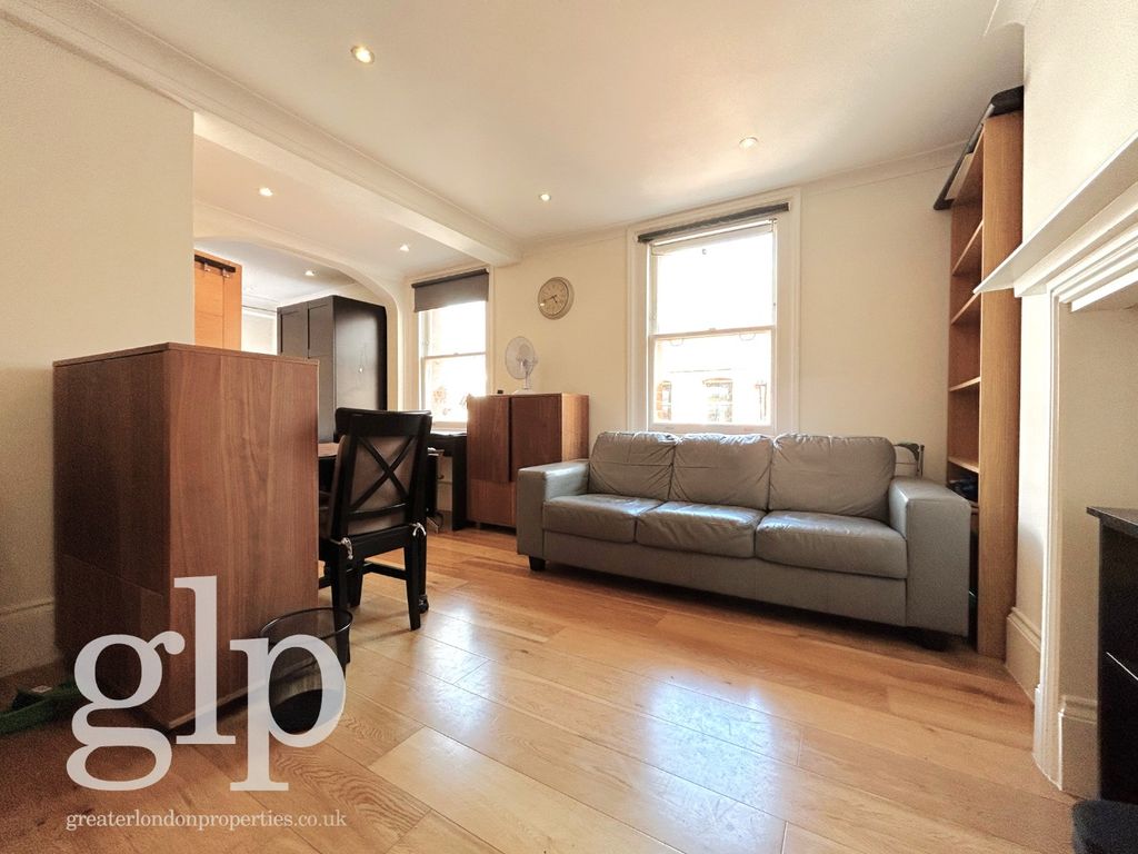 Property photo 3 of 12 4558332