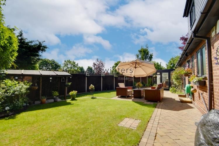 Property photo 2 of 29