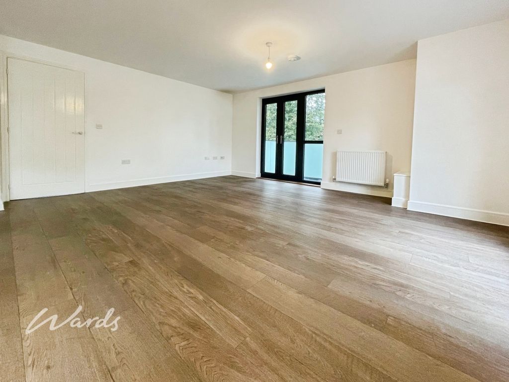 Property photo 3 of 7 c95B55B1-Lounge