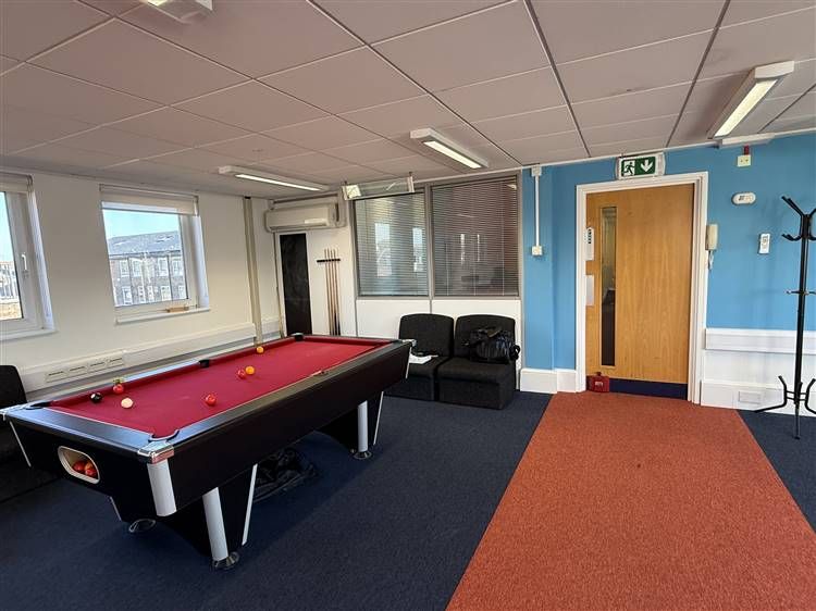 Property photo 3 of 4