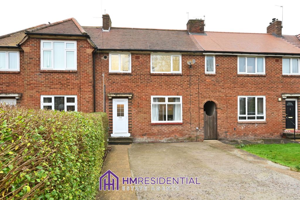 Property photo 1 of 9 3 Bedroom Semi House For Rent On Newminster Road, Fenham, Newcastle Upon Tyne, Ne4 9Ln