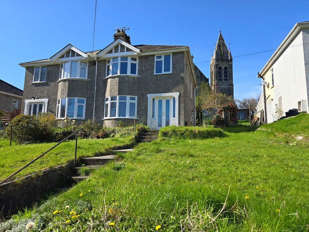 Property photo 1 of 15 5040870