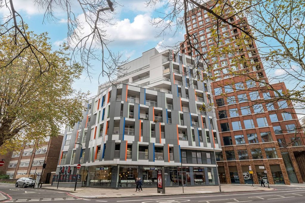 Property photo 2 of 10