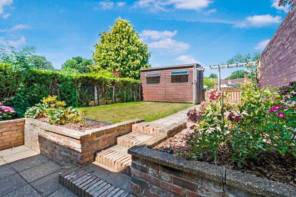 Property photo 3 of 20