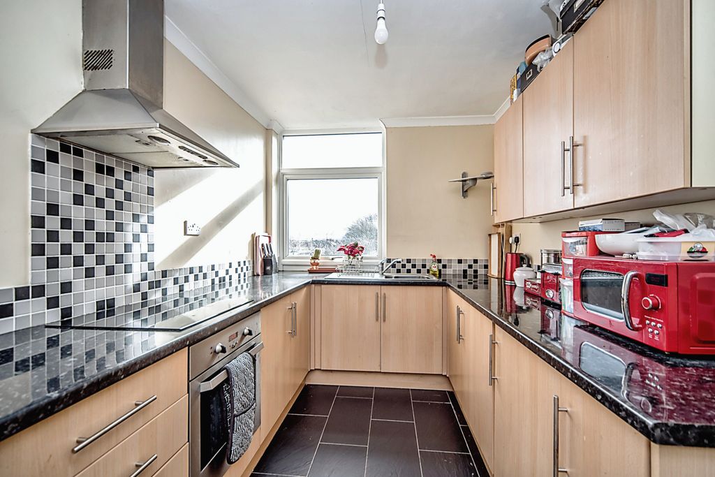 Property photo 3 of 11 Photography