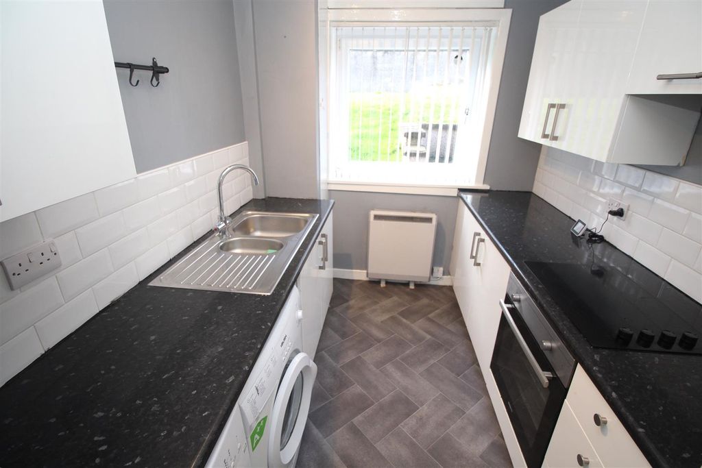 Property photo 3 of 11 Img_4568.Jpg