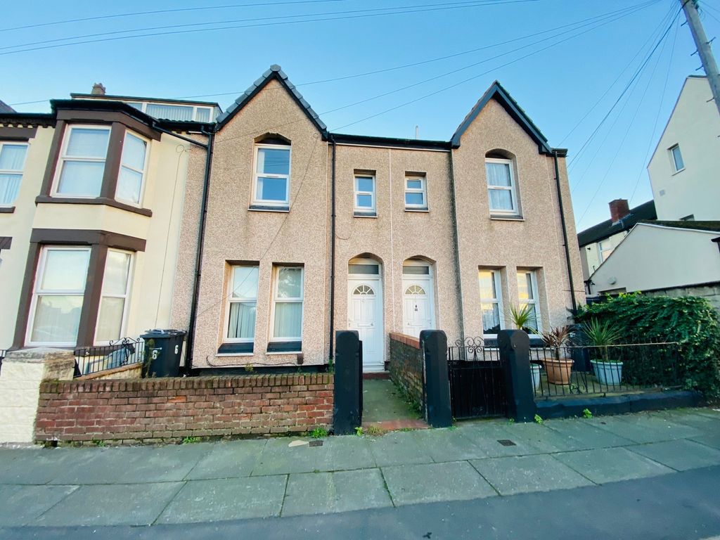 Property photo 1 of 8
