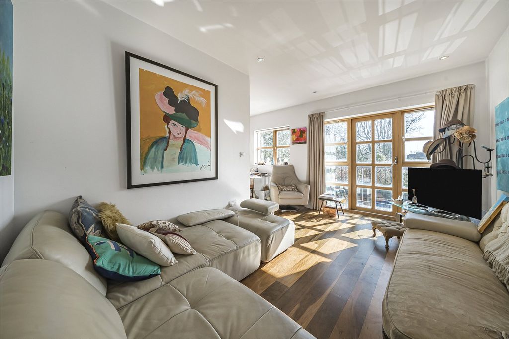 Property photo 2 of 12 Reception Room