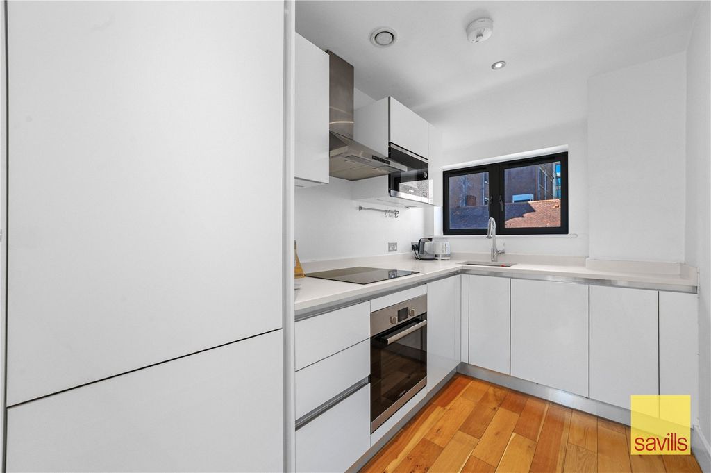 Property photo 3 of 13 Kitchen
