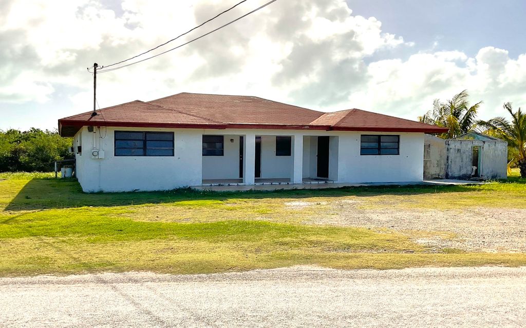 Property photo 1 of 9