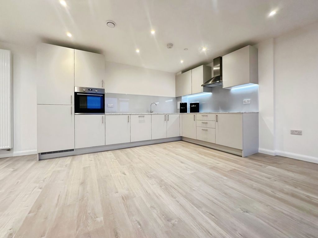 Property photo 2 of 10 9804F94E-Photo-20...