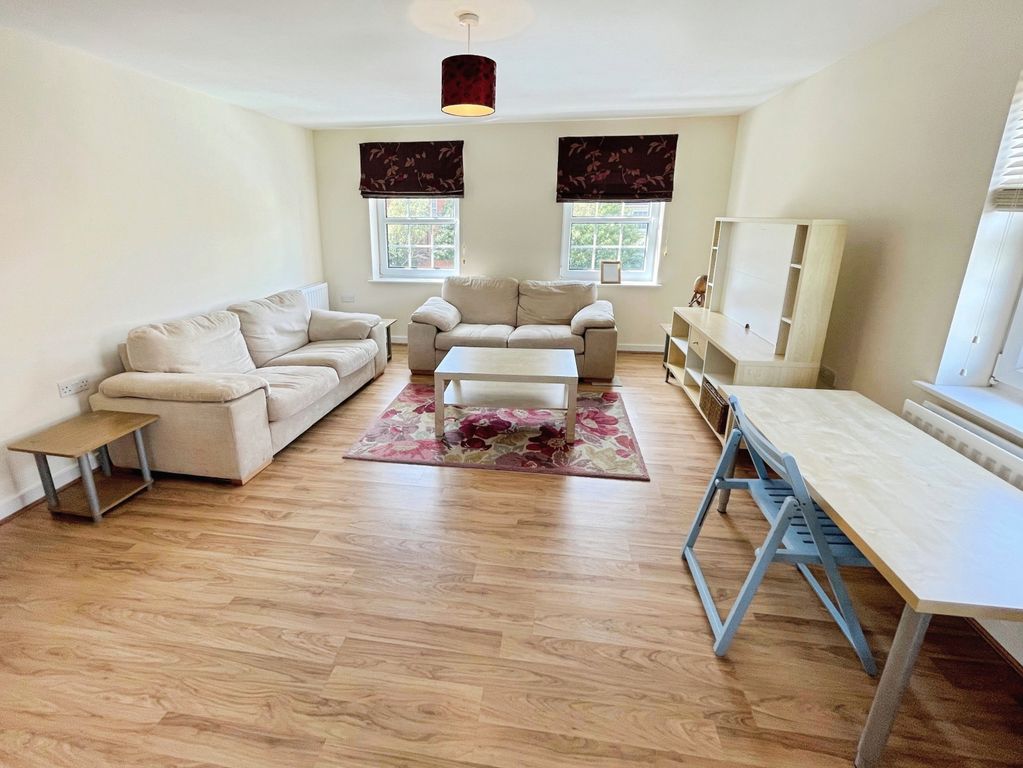 Property photo 2 of 5