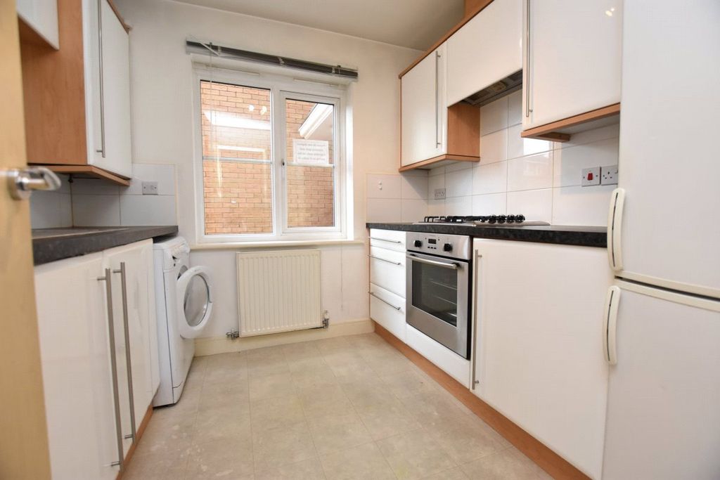 Property photo 3 of 12 Picture No. 01