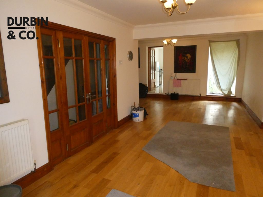 Property photo 1 of 51 Lounge