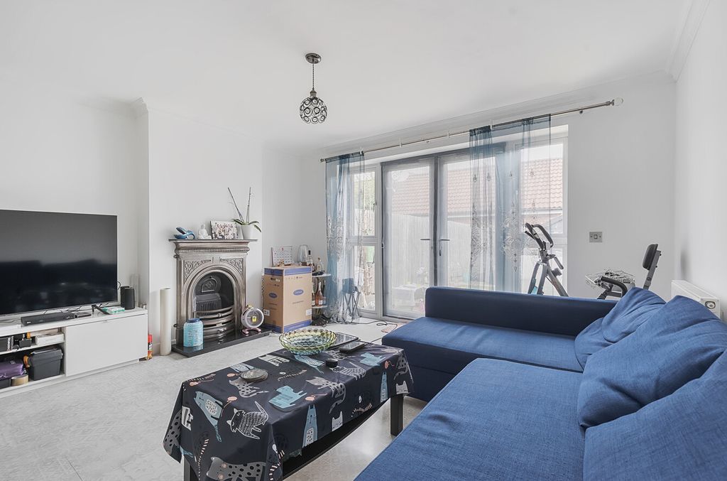 Property photo 2 of 10 1342922-13-68A747...