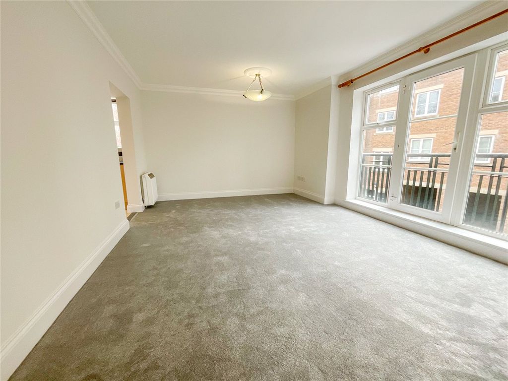 Property photo 2 of 10 Picture No. 05