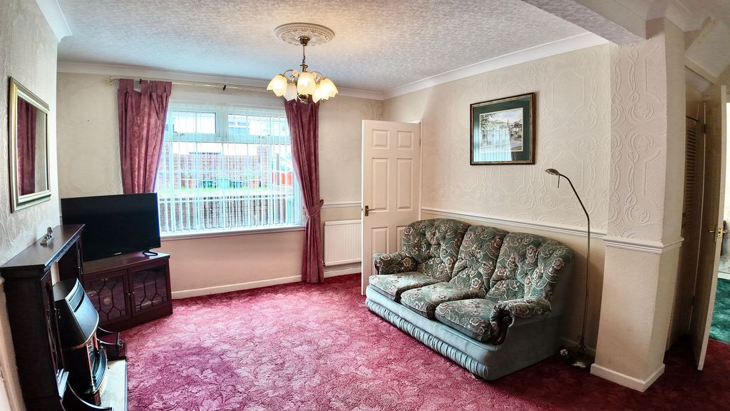 Property photo 2 of 29