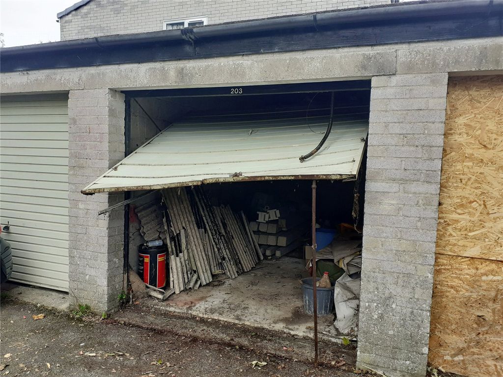 Property photo 2 of 6 Picture No. 03