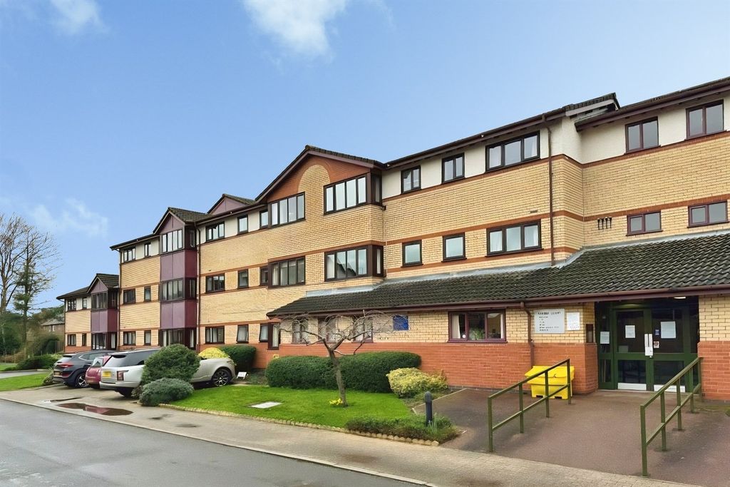 Property photo 1 of 21 (Main)