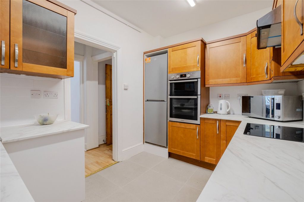 Property photo 3 of 17 Picture No. 05