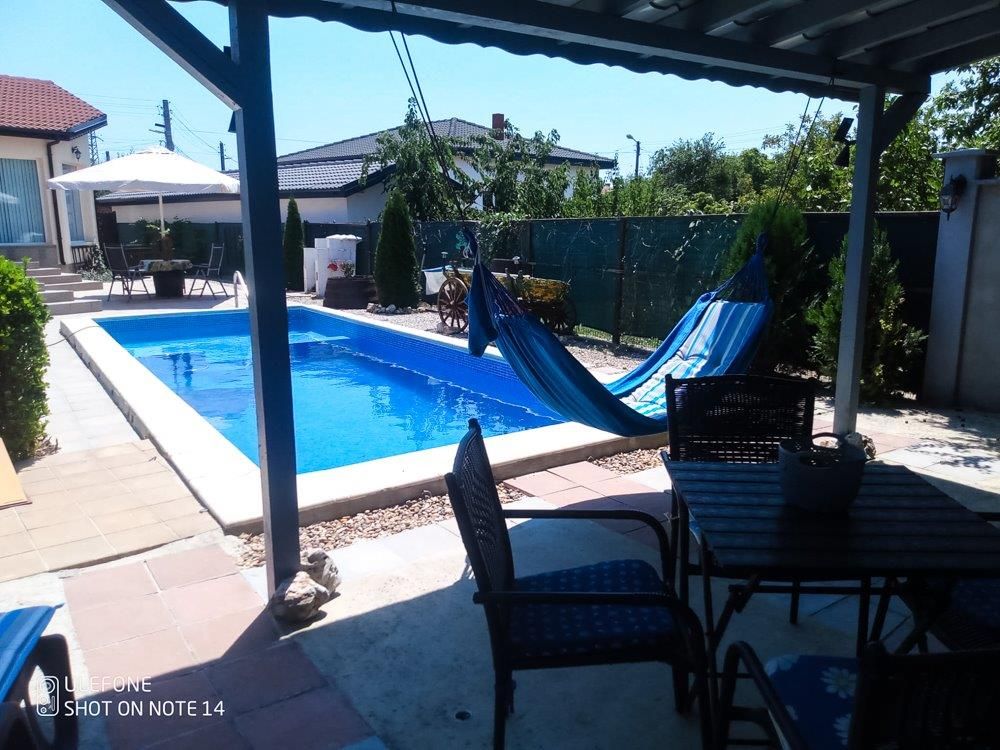 Property photo 2 of 45