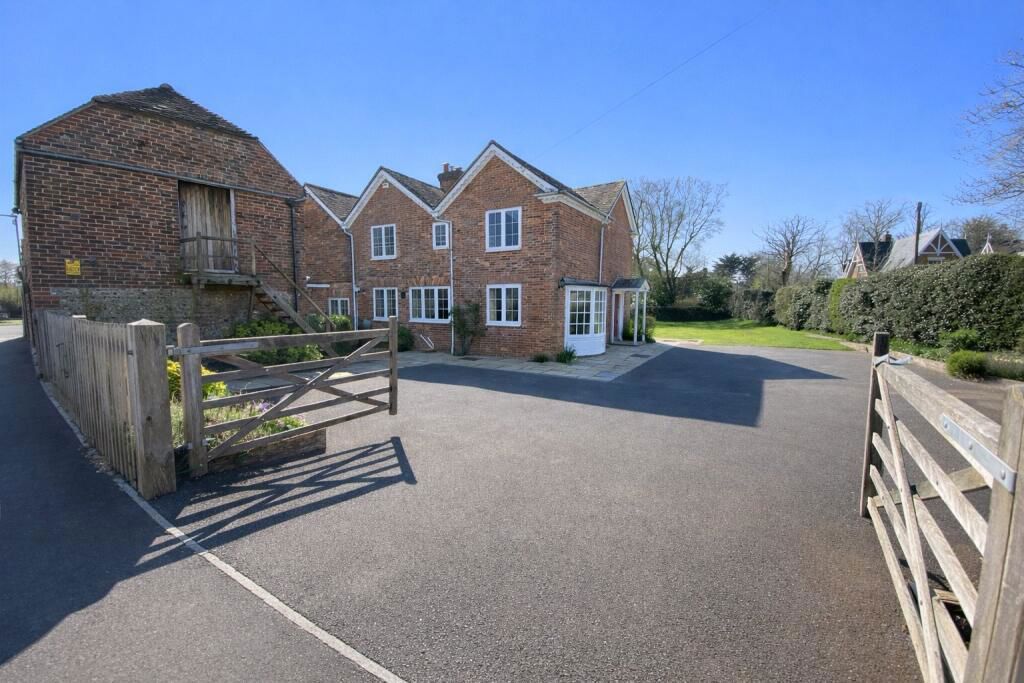 Property photo 1 of 23