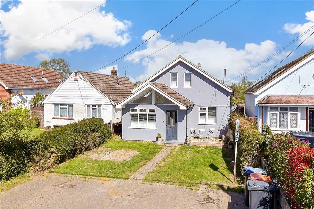 Property photo 1 of 17 External