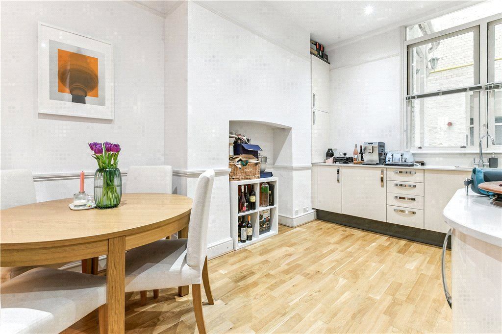 Property photo 3 of 12 Picture No. 05