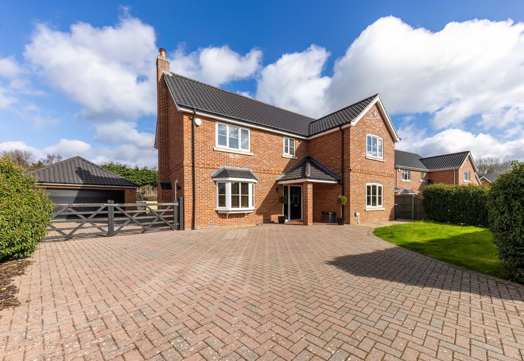 Property photo 2 of 34 Pl-34 - Copy (2)