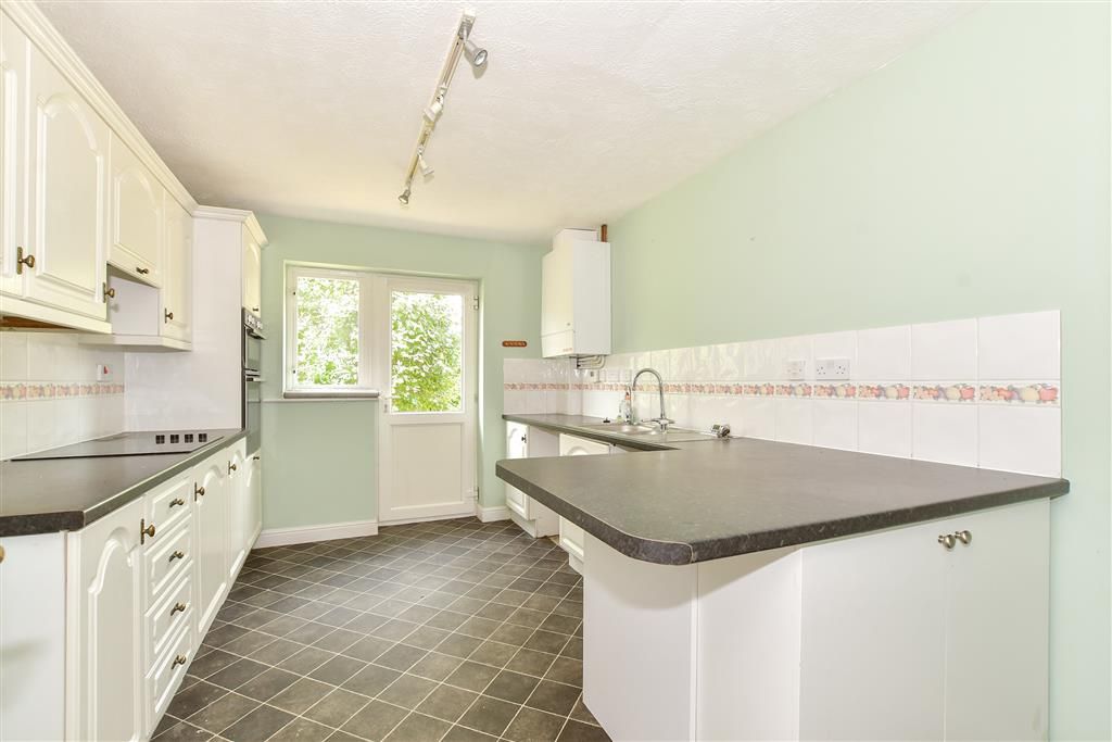 Property photo 2 of 13 Kitchen