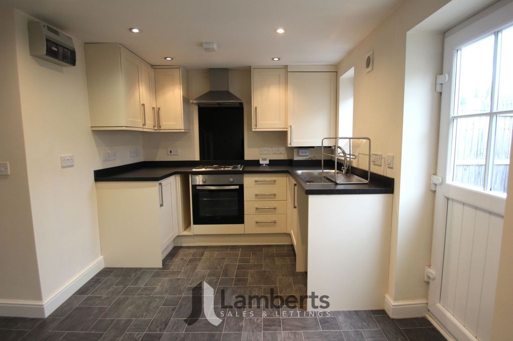 Property photo 2 of 18 Kitchen/Diner