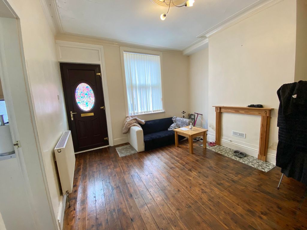 Property photo 3 of 7 Image