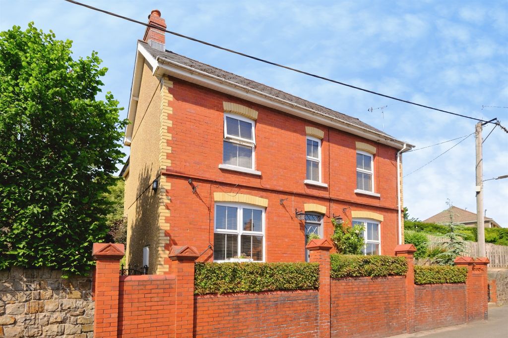 Additional image 30 of 4 bed detached house for saleViaduct Road, Garndiffaith, Pontypool NP4