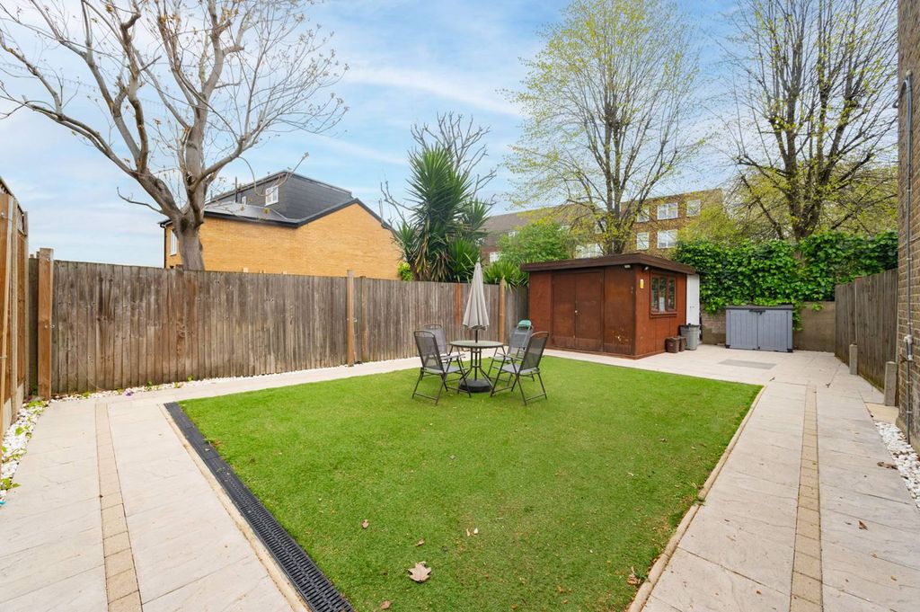 Property photo 3 of 9