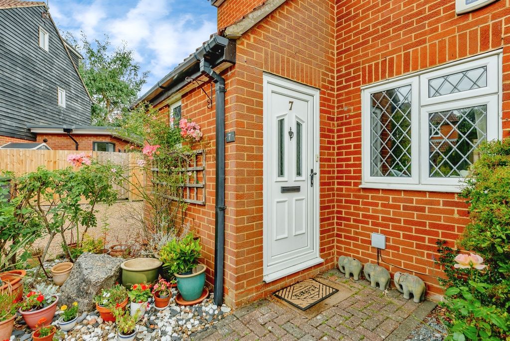 Property photo 1 of 15