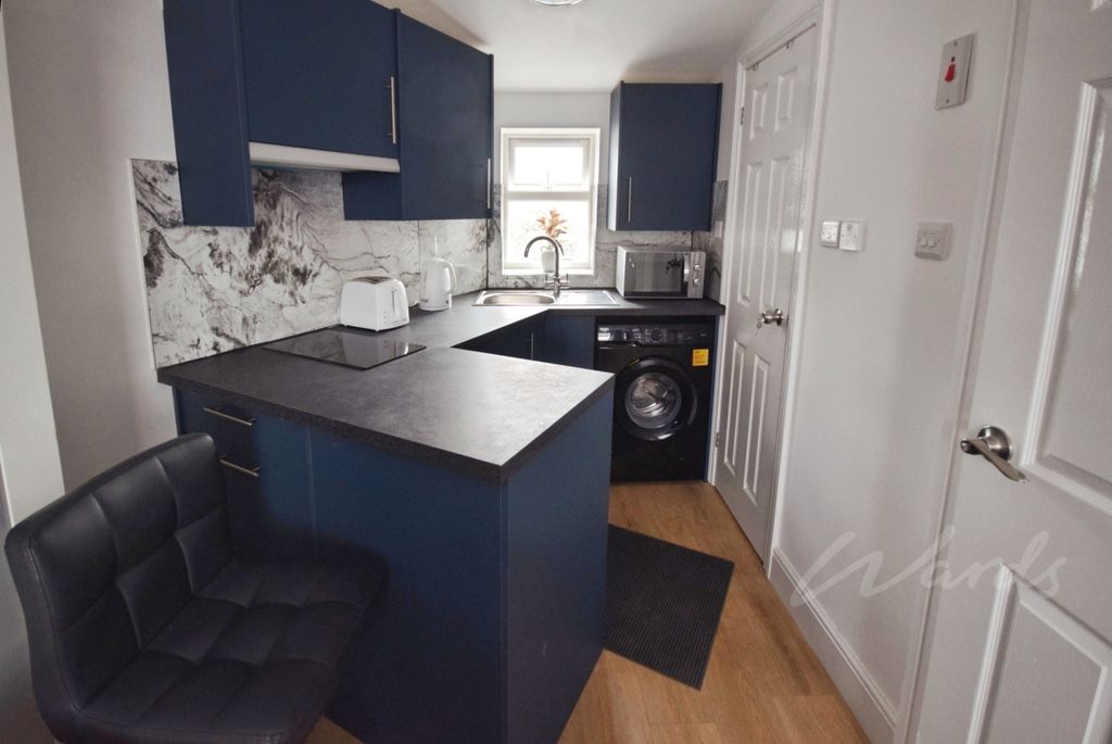 Property photo 2 of 4 Cedar B Kitchen